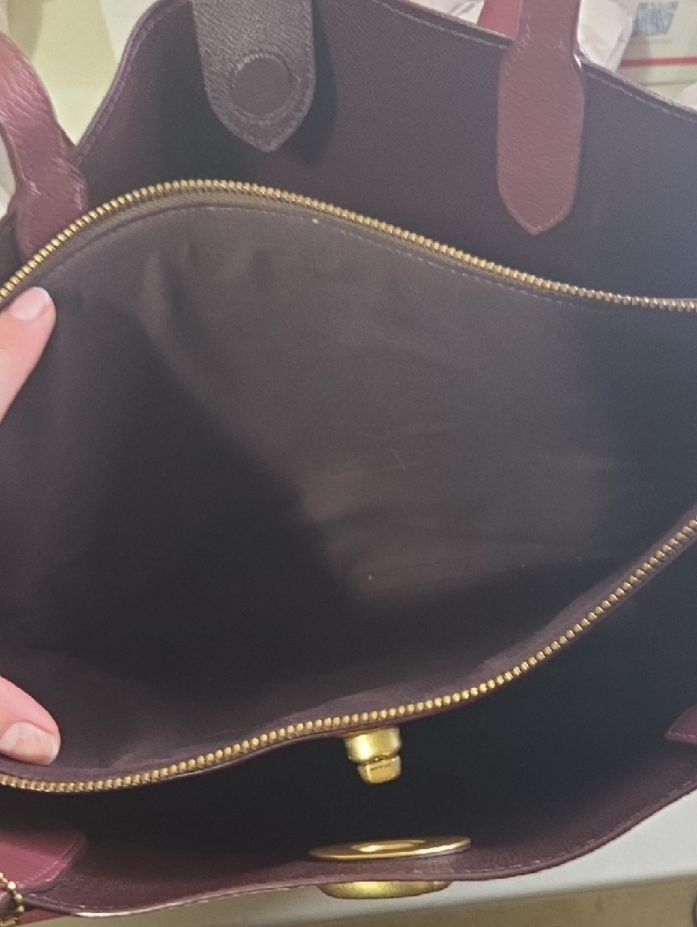 Coach Willow Pink Two-Tone Tote Bag with Turn-Lock Closure - Picture 7 of 11